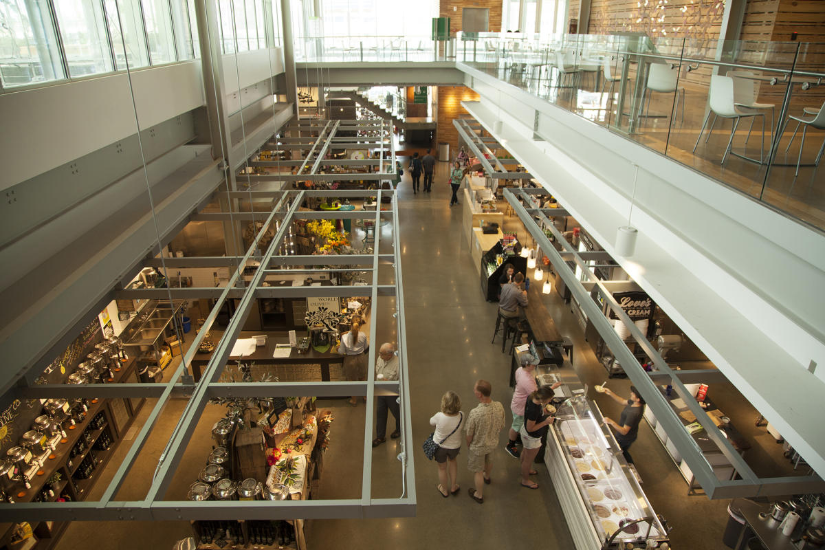 FOOD LOVER’S DREAM EXPLORE GRAND RAPIDS' DOWNTOWN MARKET